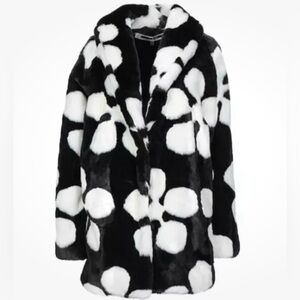 Gorgeous fun faux fur coat! Mint condition worn once! Black with white flowers!